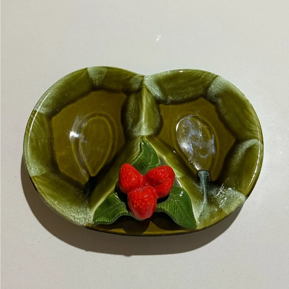 Vintage California Pottery Green Divided‎ Strawberry Serving Dish #892